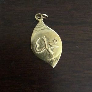 14k Solid gold pendant